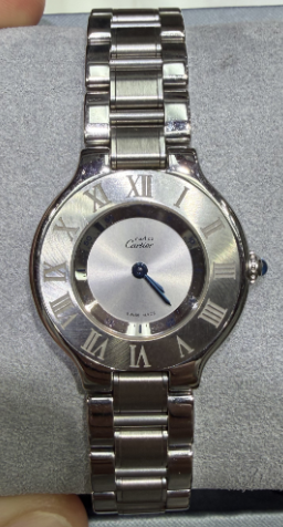 21 Must De Cartier